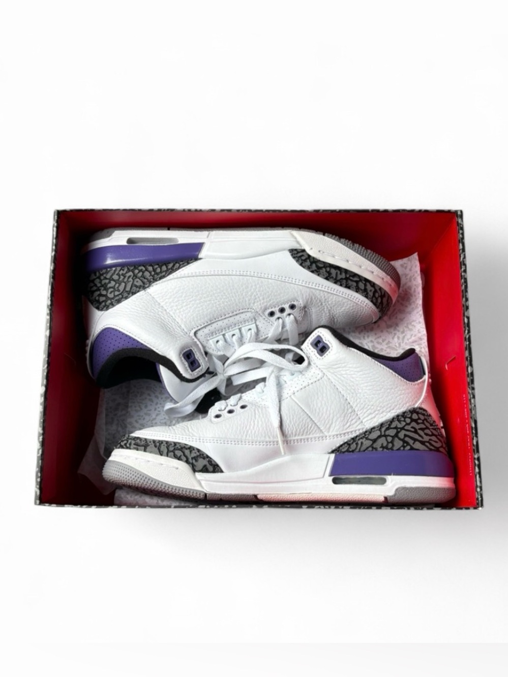 Jordan 3 Retro Sneakers